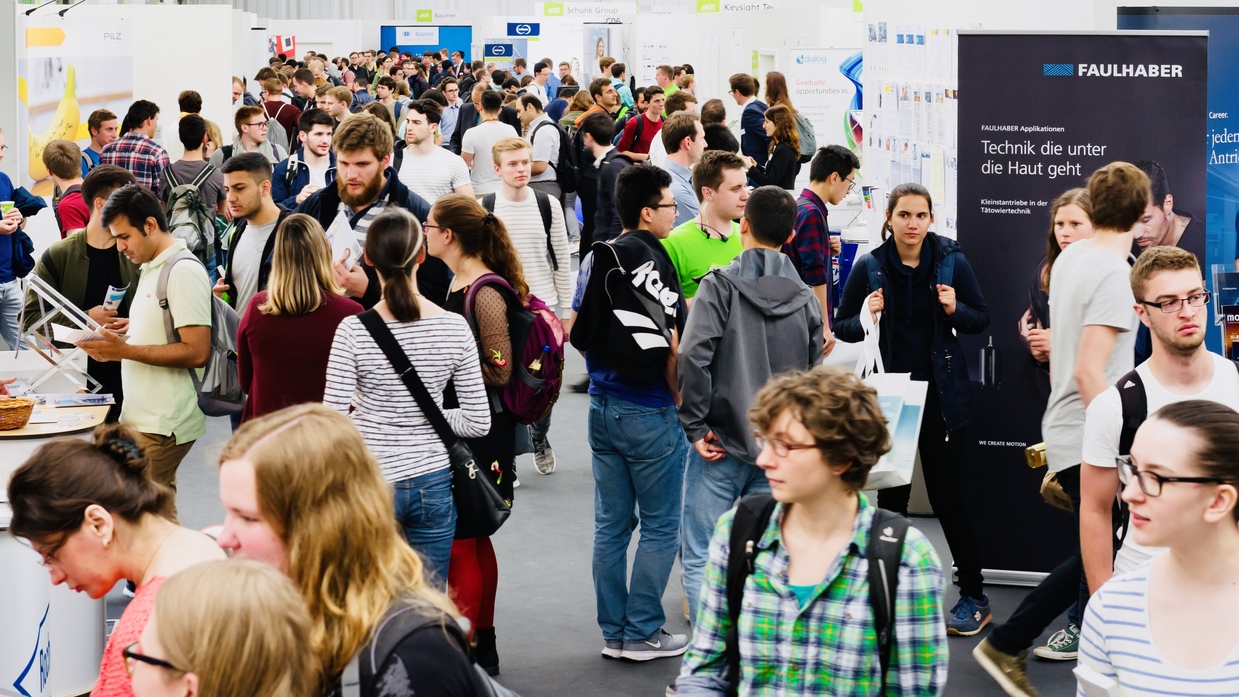 Studierende Crowd